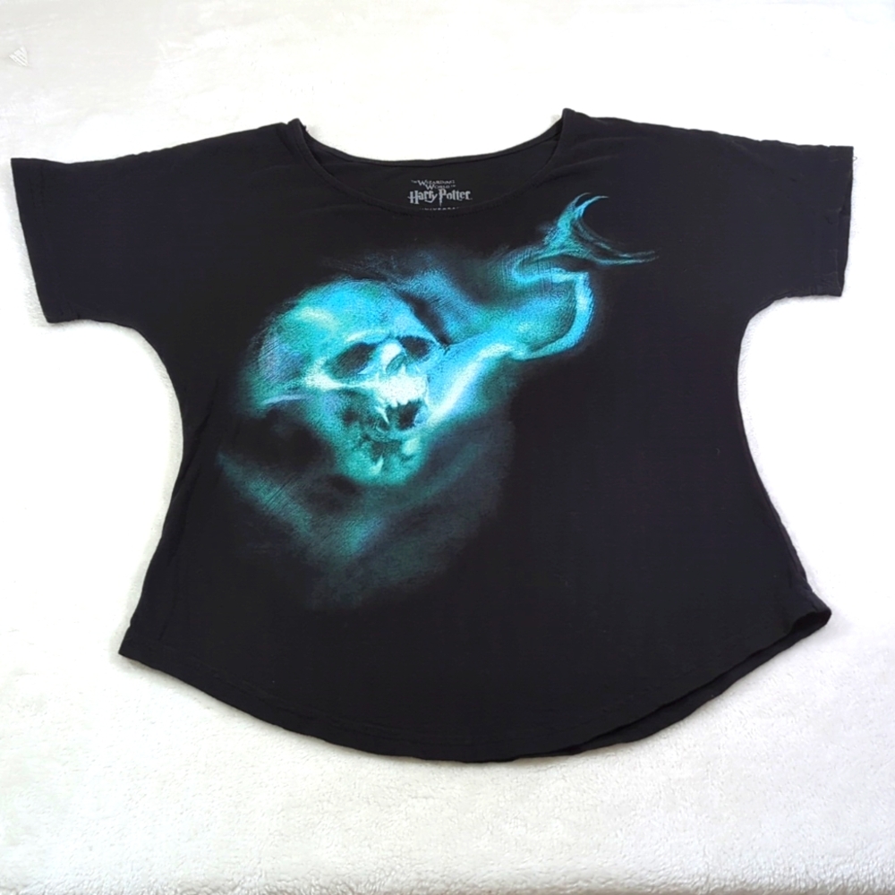Harry Potter Wizarding World shirt S/M Dark Matter
